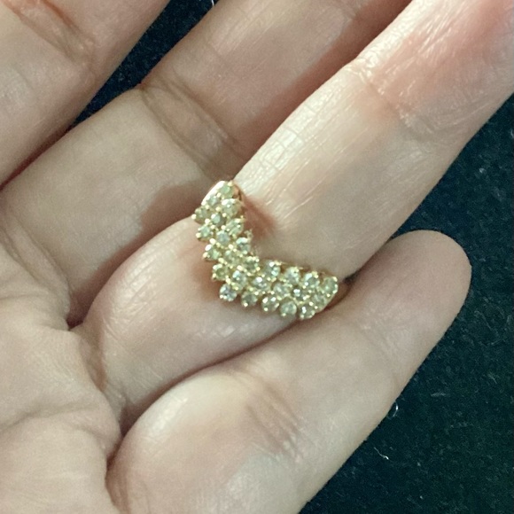 K18 V Ring with Natural Diamond 0.50 Carat - Picture 7 of 13